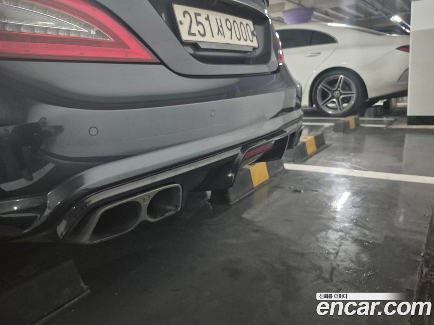 Mercedes-Benz CLS-Class 2012