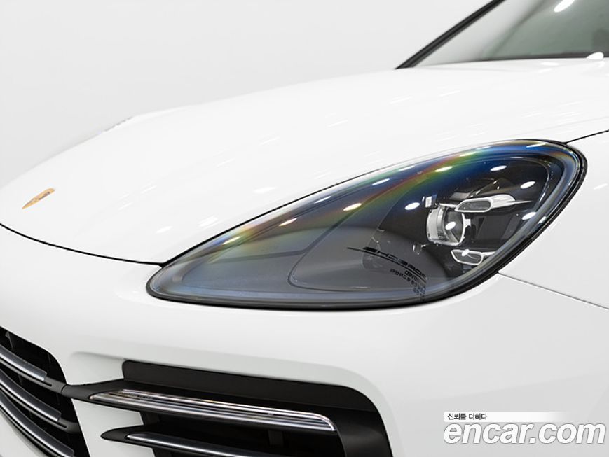 Porsche Cayenne 2023