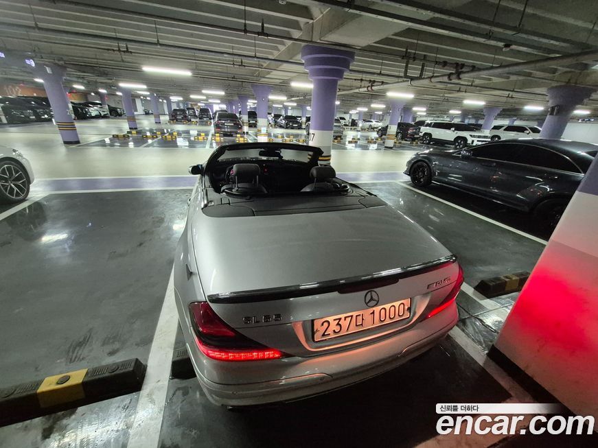 Mercedes-Benz SL-Class 2005