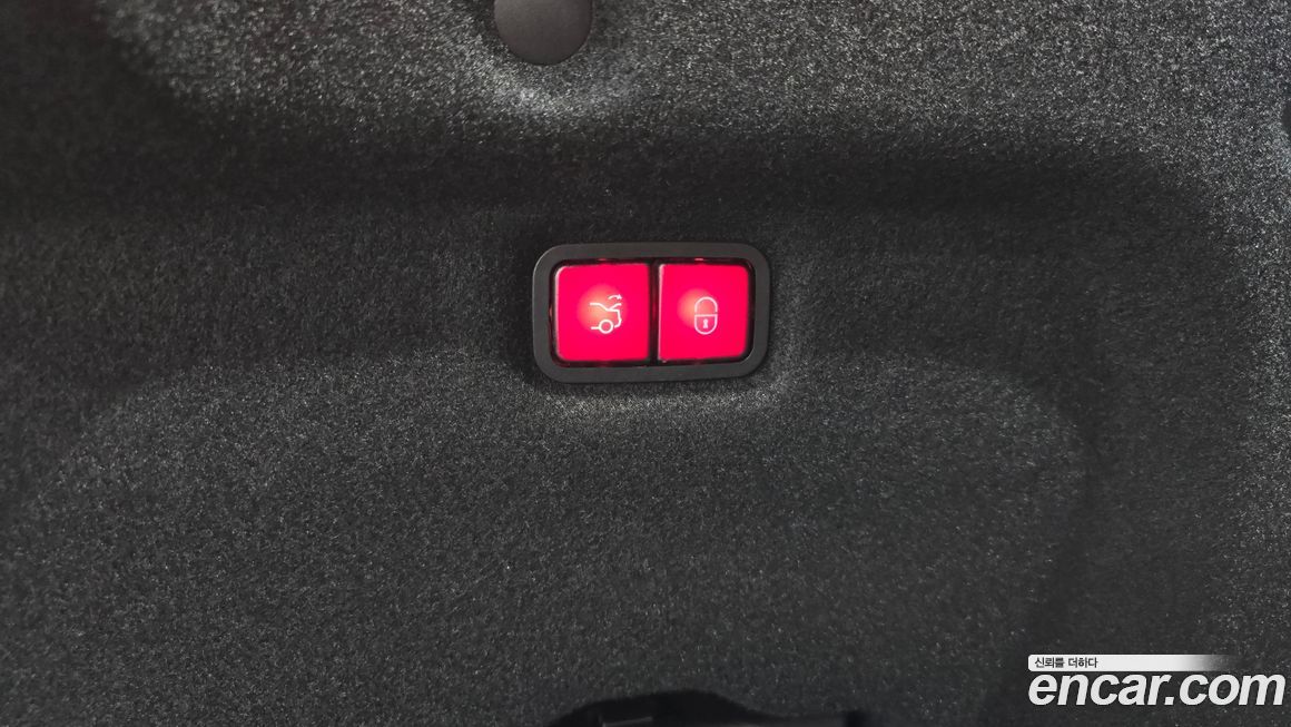 Mercedes-Benz SL-Class 2025