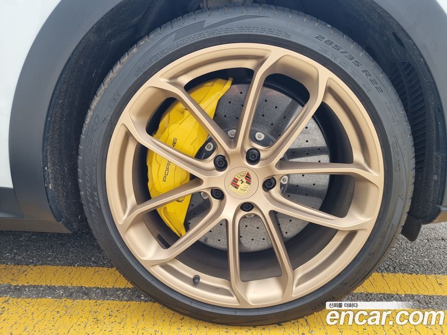 Porsche Cayenne 2023