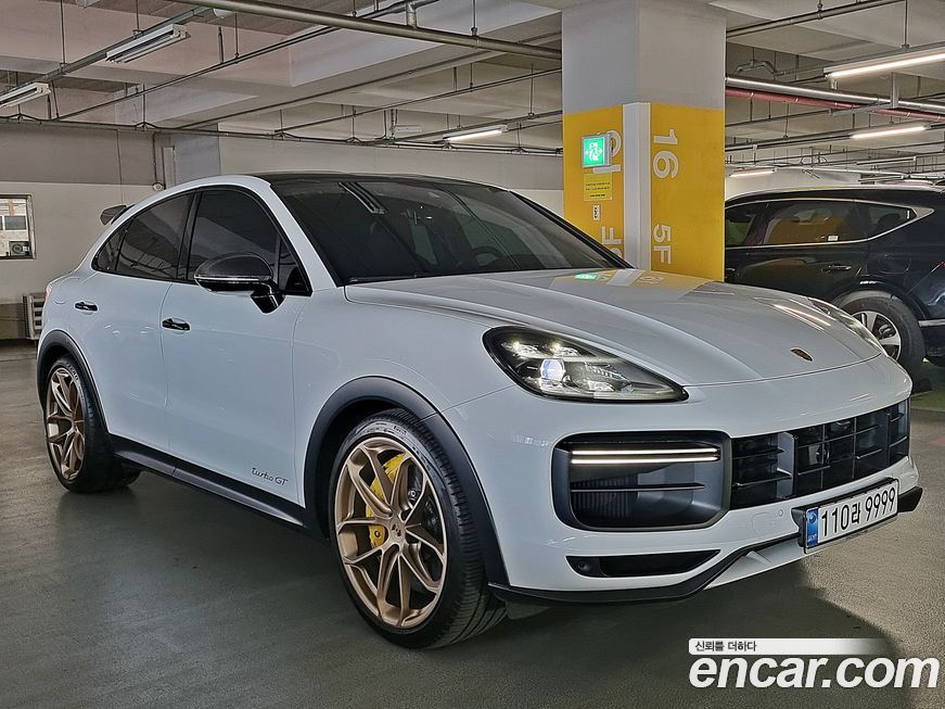Porsche Cayenne 2023