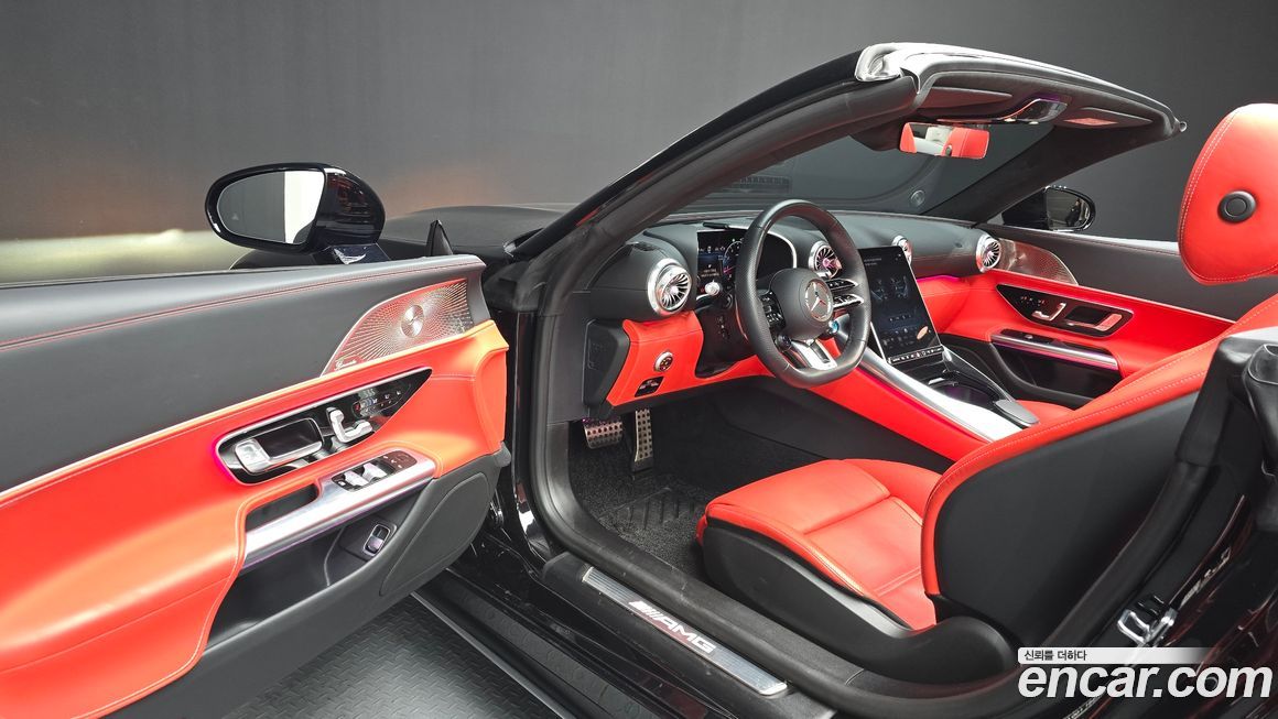 Mercedes-Benz SL-Class 2025