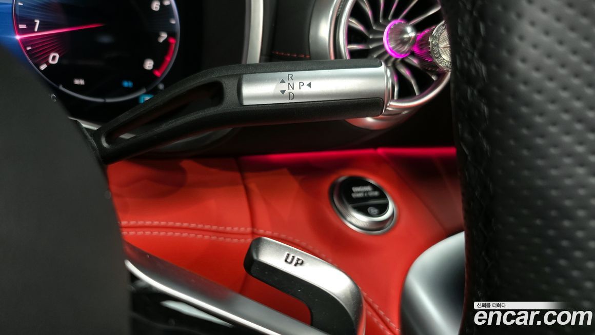 Mercedes-Benz SL-Class 2025