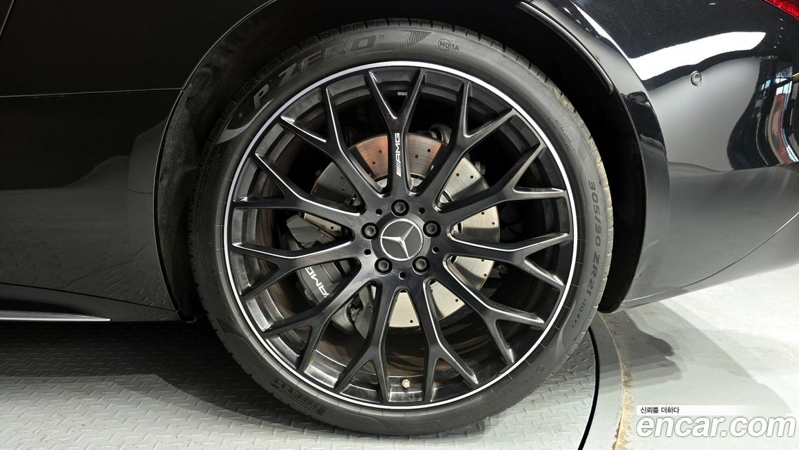 Mercedes-Benz SL-Class 2025