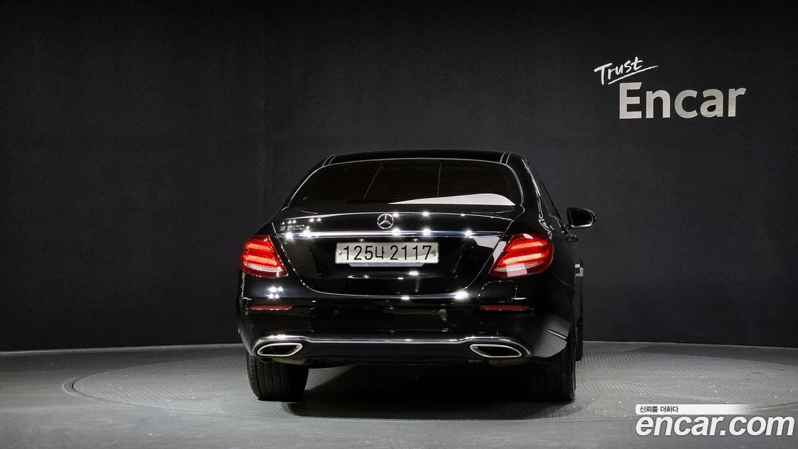 Mercedes-Benz E-Class 2019