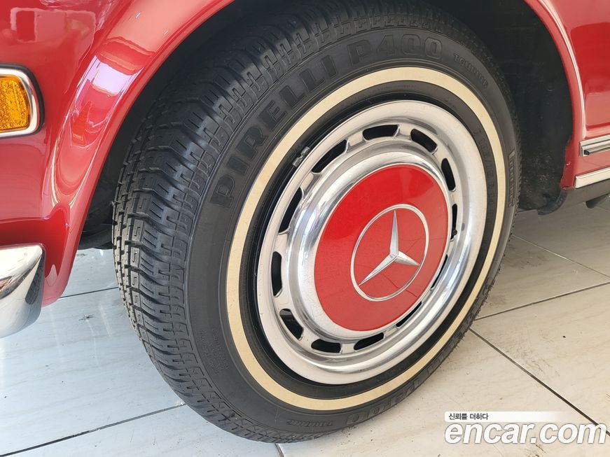 Mercedes-Benz SL-Class 1980