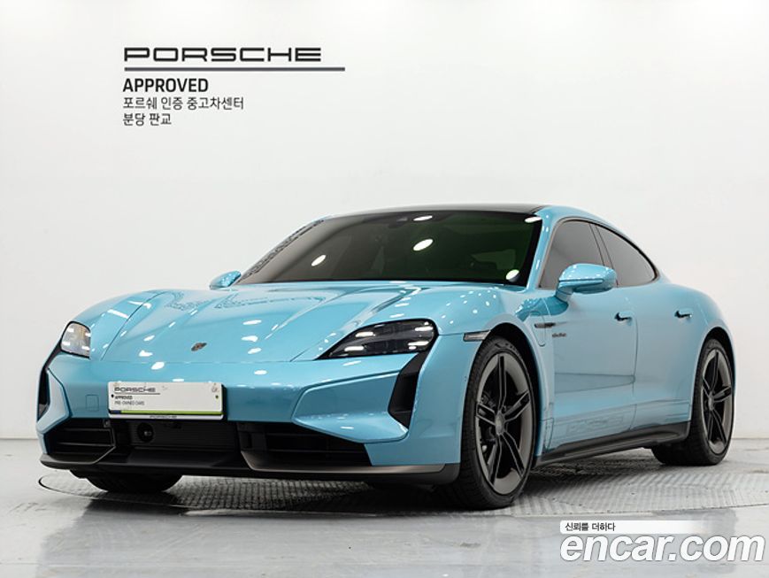Porsche Taycan 2025
