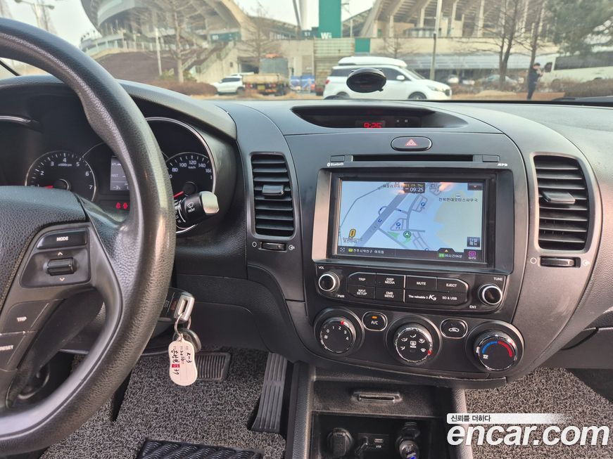 Kia K3 2016
