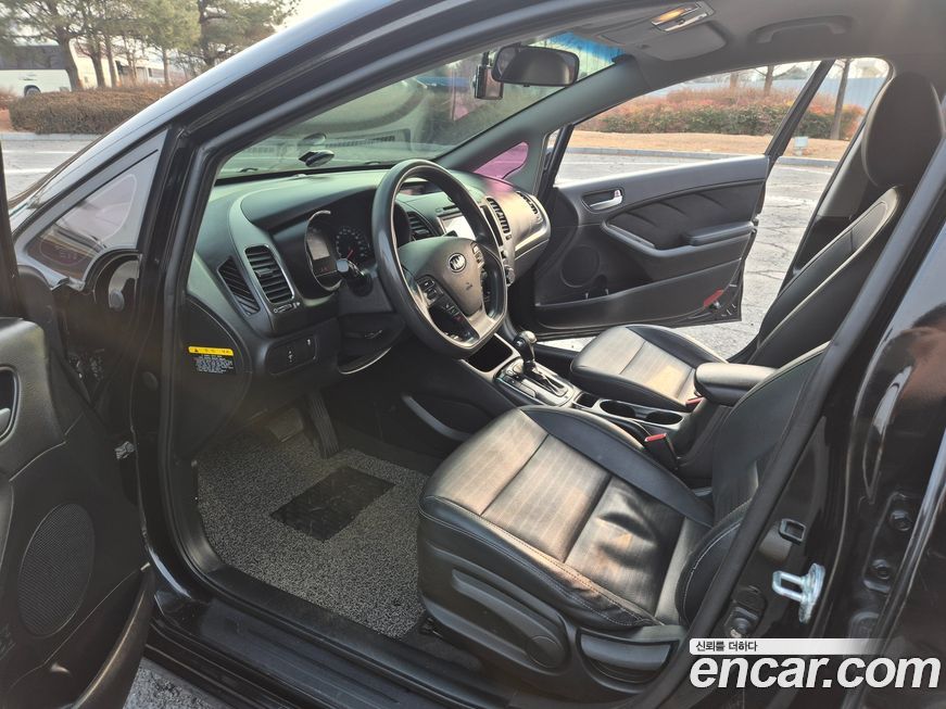 Kia K3 2016