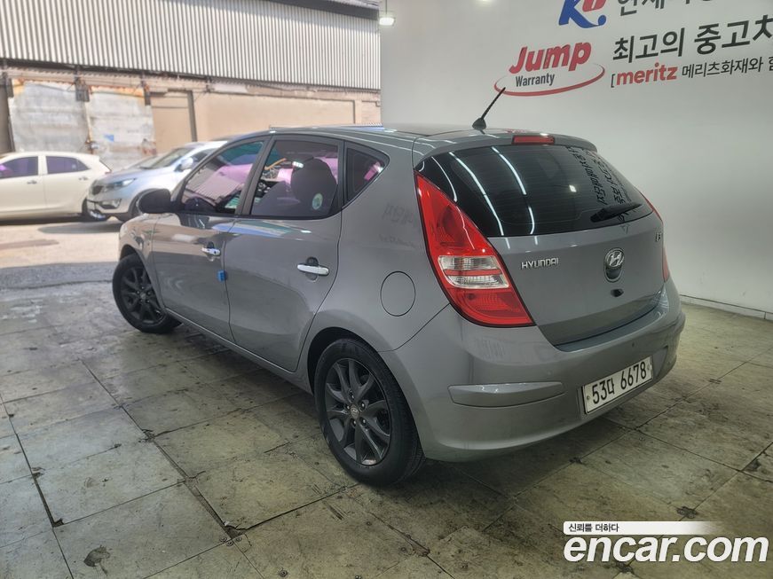 Hyundai i30 2011