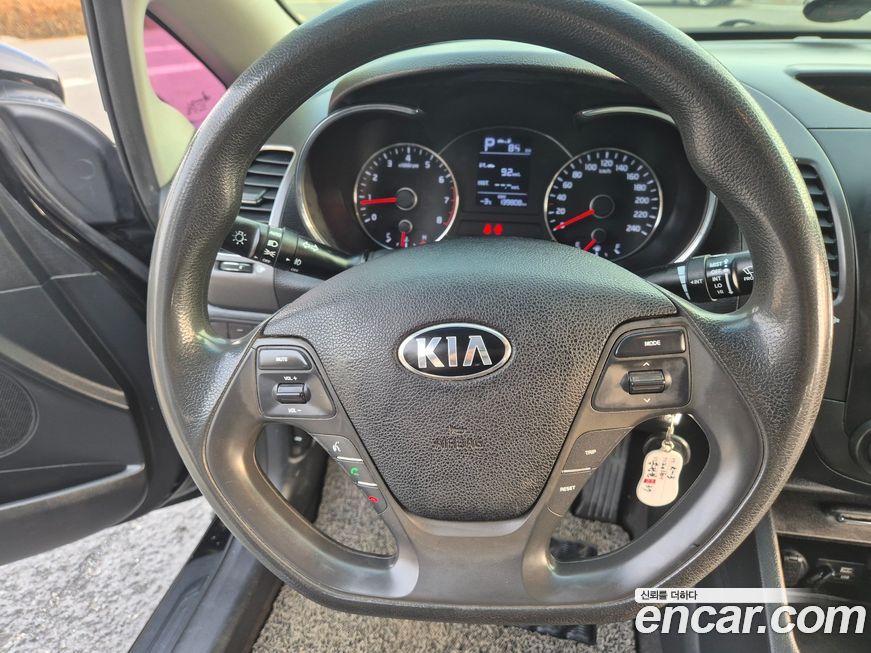 Kia K3 2016