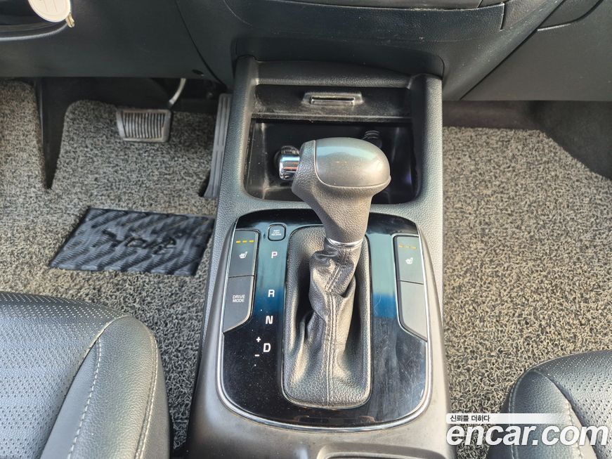Kia K3 2016
