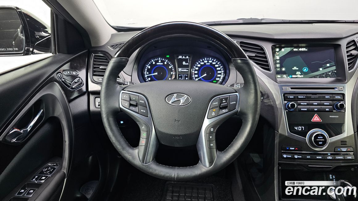 Hyundai Grandeur 2016