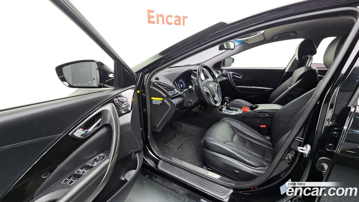 Hyundai Grandeur 2016