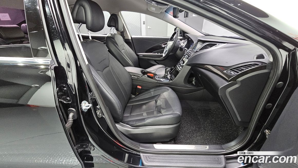 Hyundai Grandeur 2016