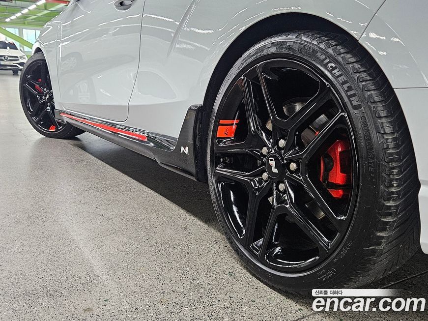 Hyundai Veloster 2019