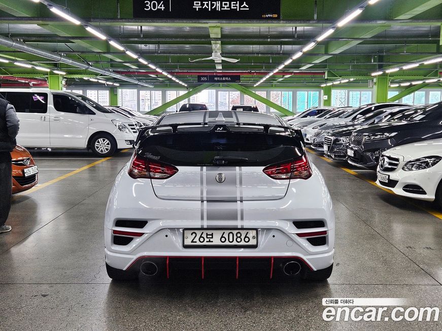 Hyundai Veloster 2019