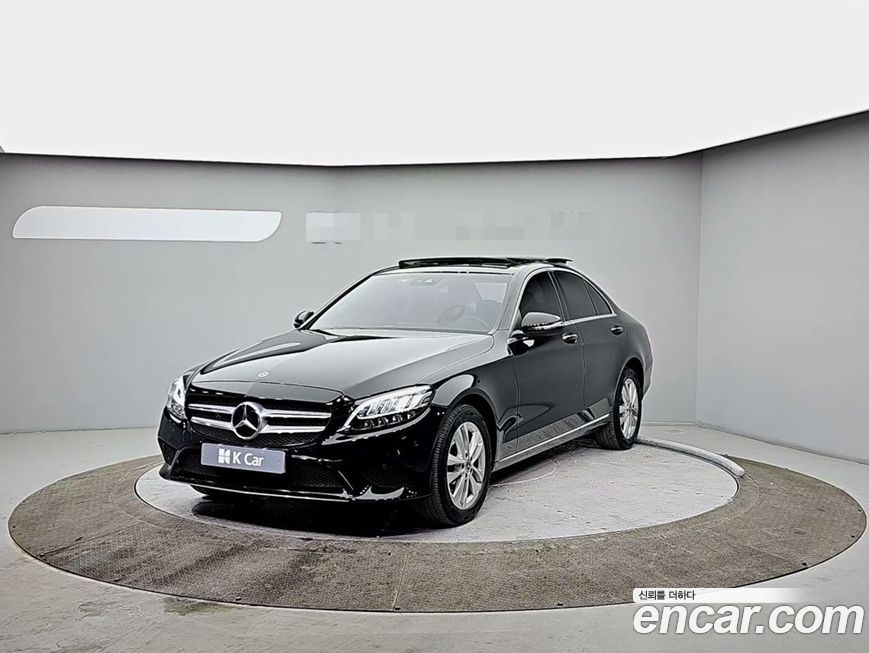 Mercedes-Benz C-Class 2020