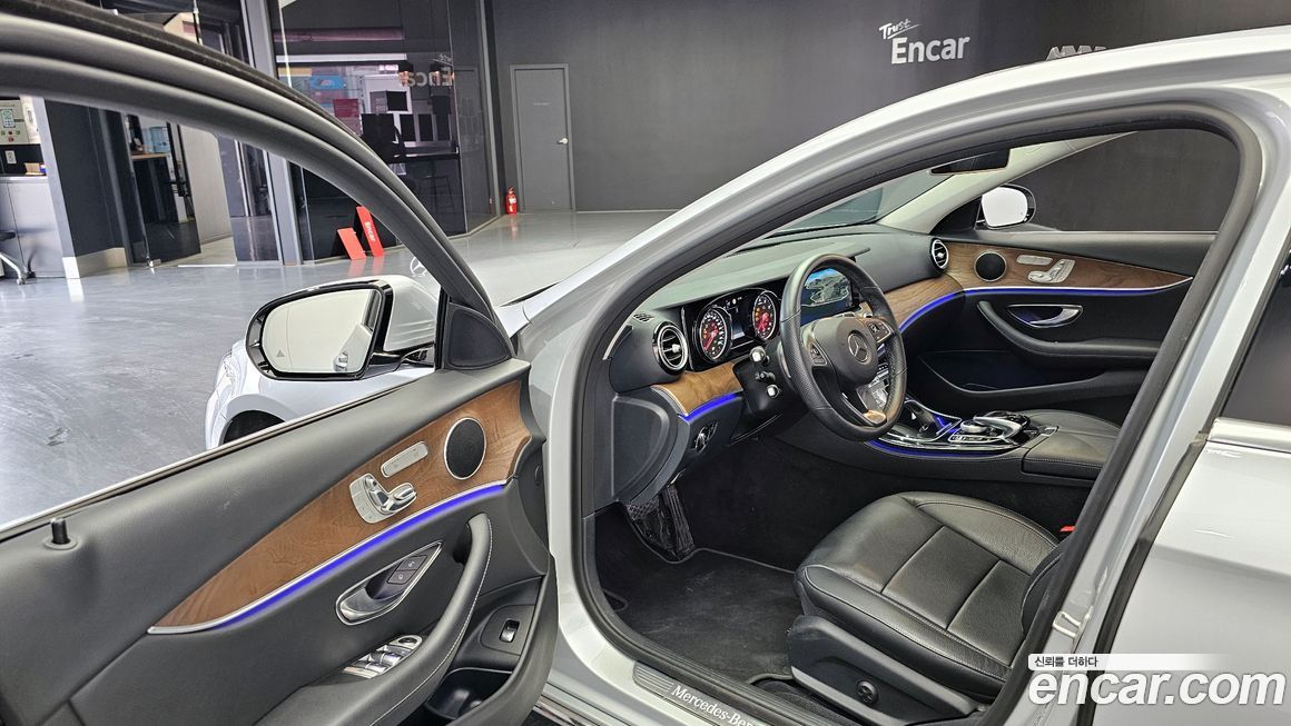 Mercedes-Benz E-Class 2018