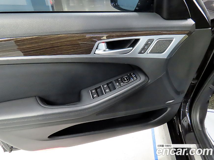 Genesis G80 2018