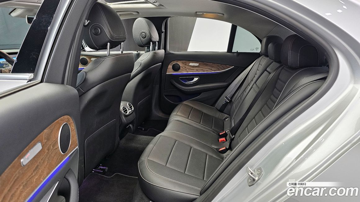 Mercedes-Benz E-Class 2018