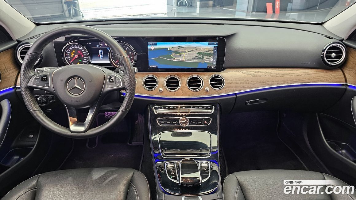 Mercedes-Benz E-Class 2018