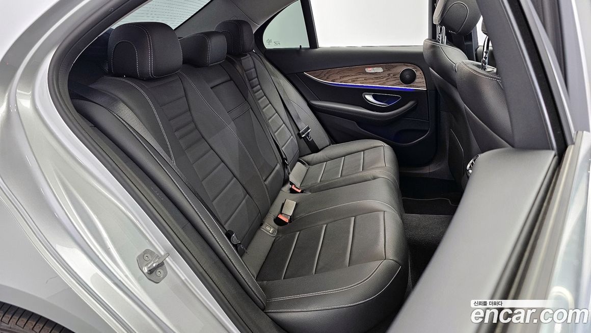 Mercedes-Benz E-Class 2018