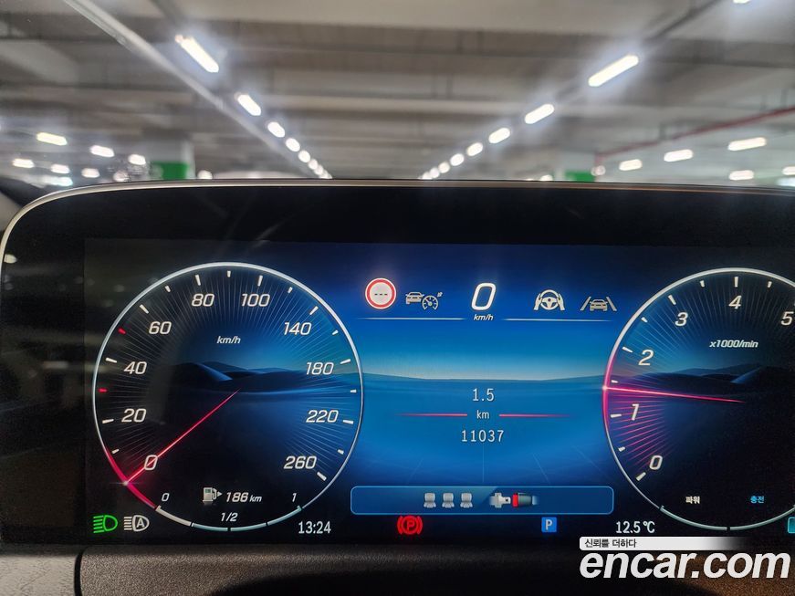Mercedes-Benz E-Class 2025