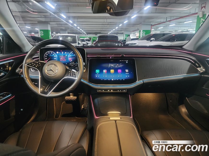 Mercedes-Benz E-Class 2025