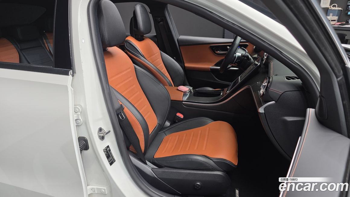 Mercedes-Benz C-Class 2022