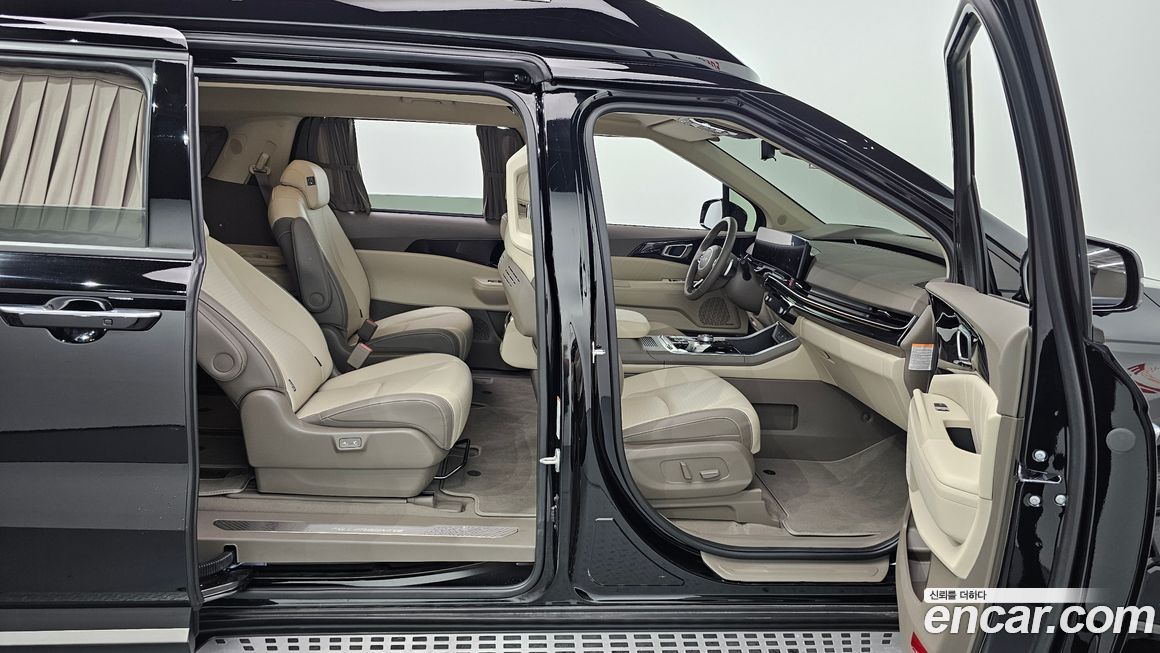 Kia Canival 2025