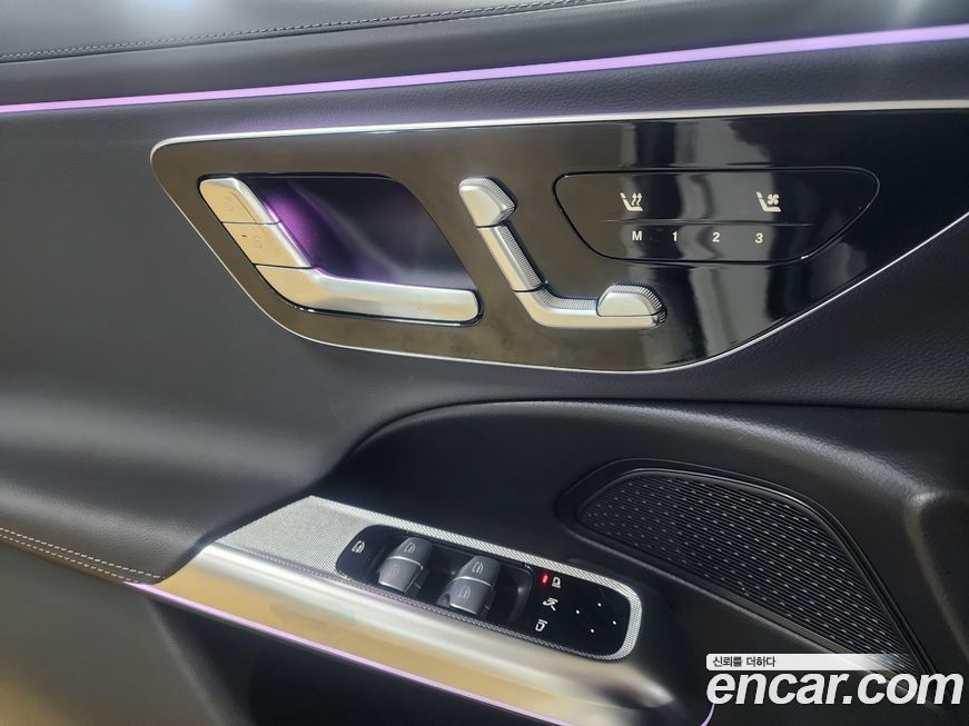 Mercedes-Benz E-Class 2025
