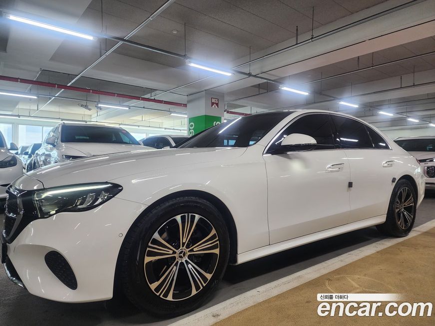 Mercedes-Benz E-Class 2025