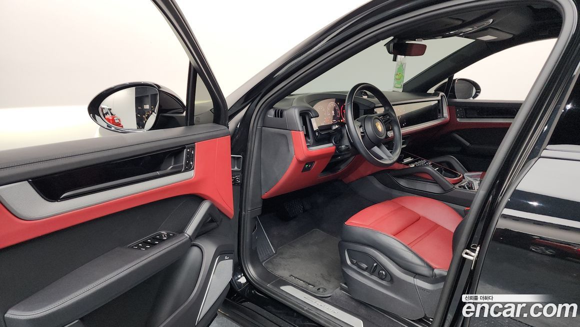 Porsche Cayenne 2024