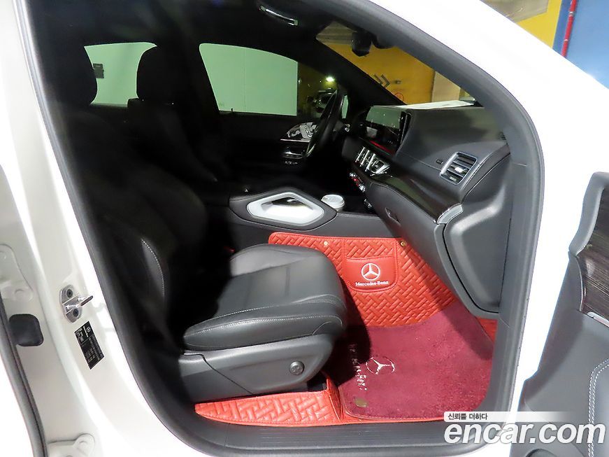 Mercedes-Benz GLE-Class 2023