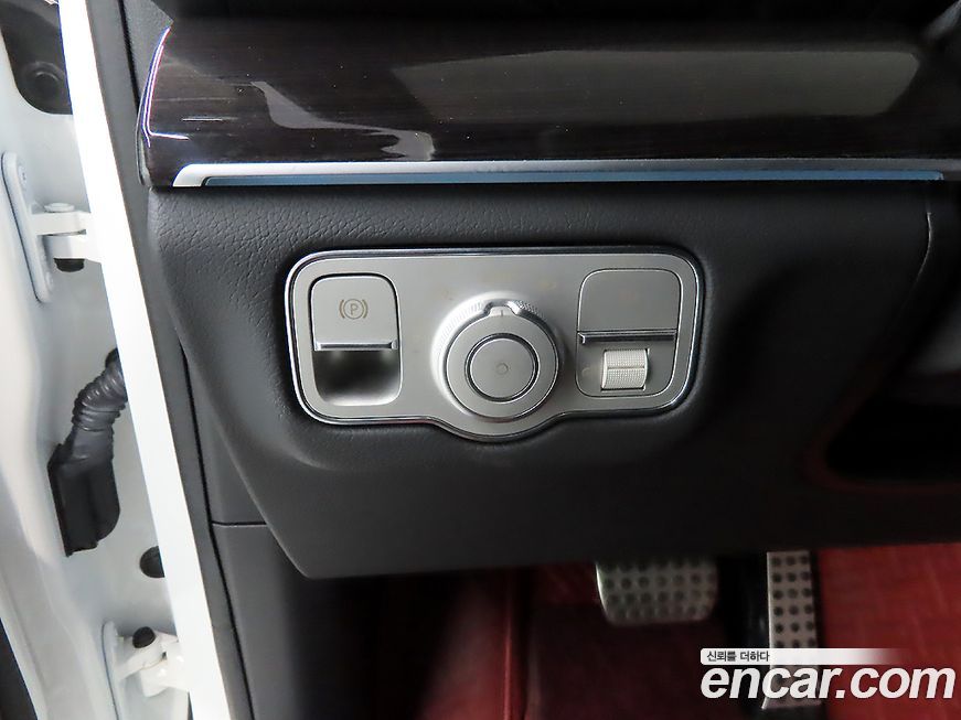 Mercedes-Benz GLE-Class 2023