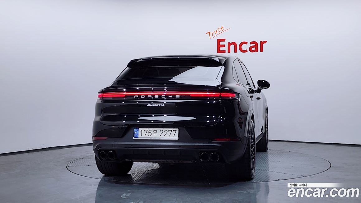 Porsche Cayenne 2024