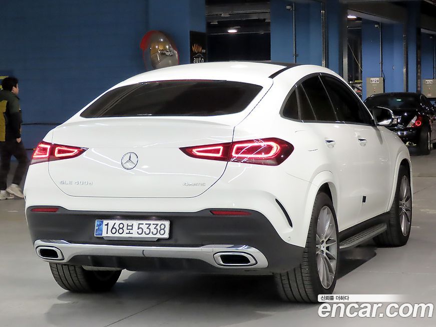 Mercedes-Benz GLE-Class 2023
