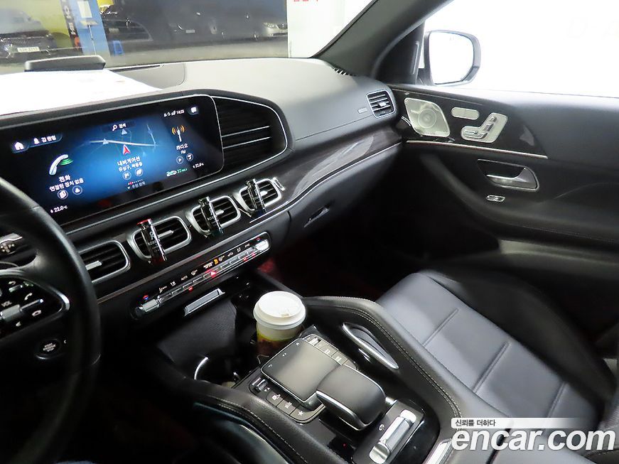 Mercedes-Benz GLE-Class 2023