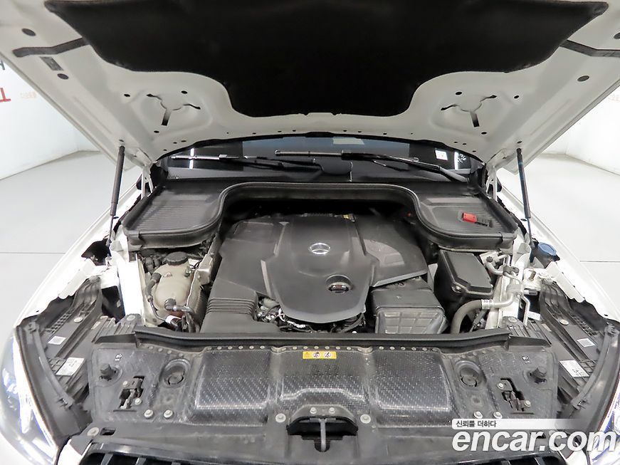 Mercedes-Benz GLE-Class 2023