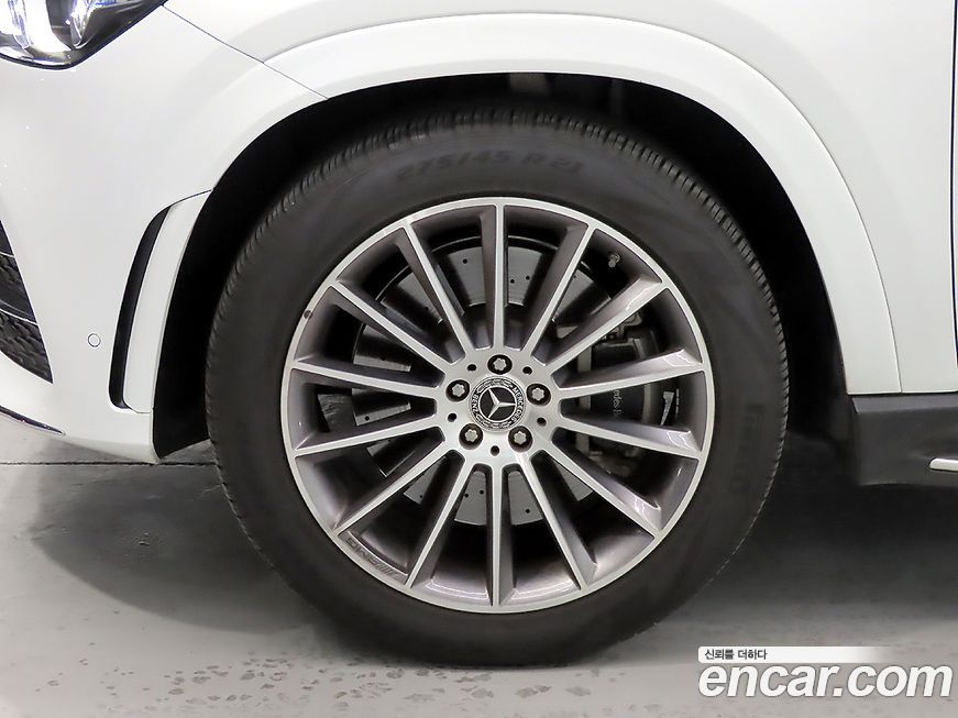 Mercedes-Benz GLE-Class 2023