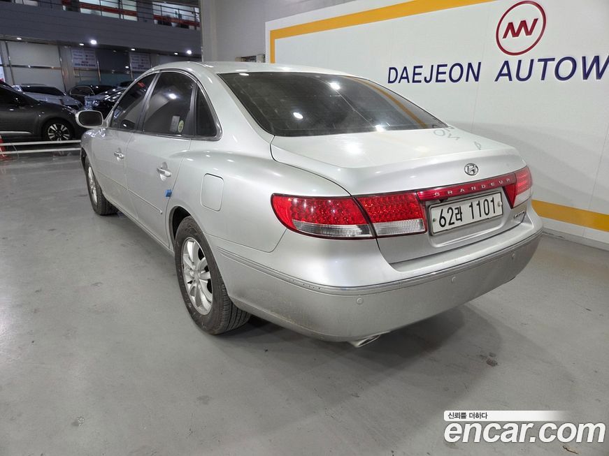 Hyundai Grandeur 2009