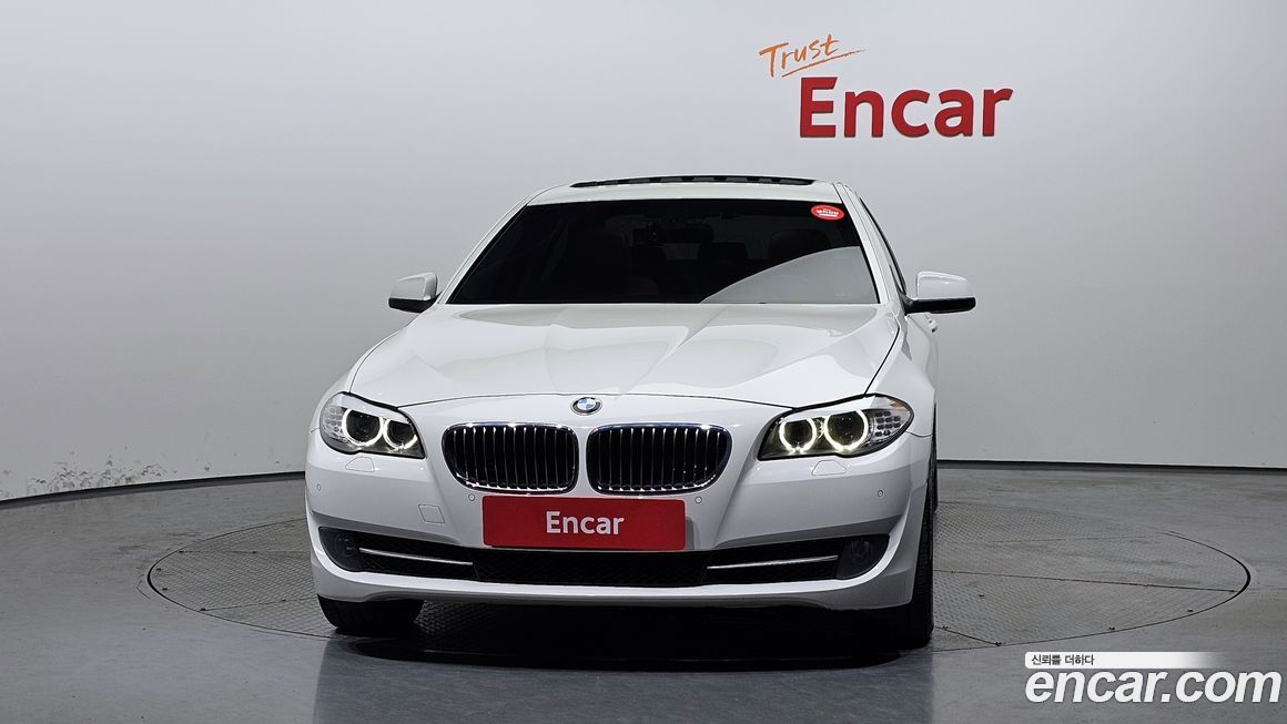 BMW 5-Series 2012