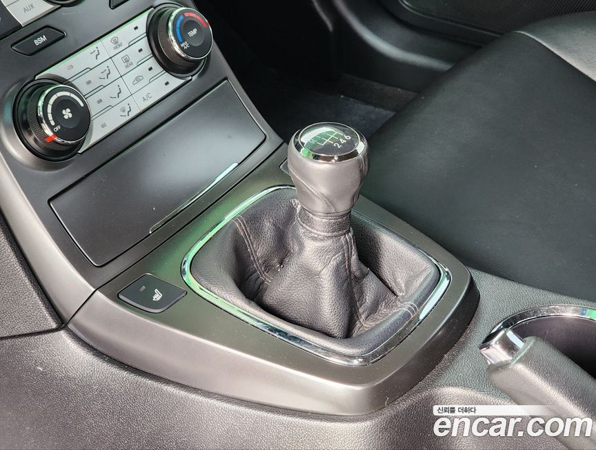 Hyundai Genesis 2010