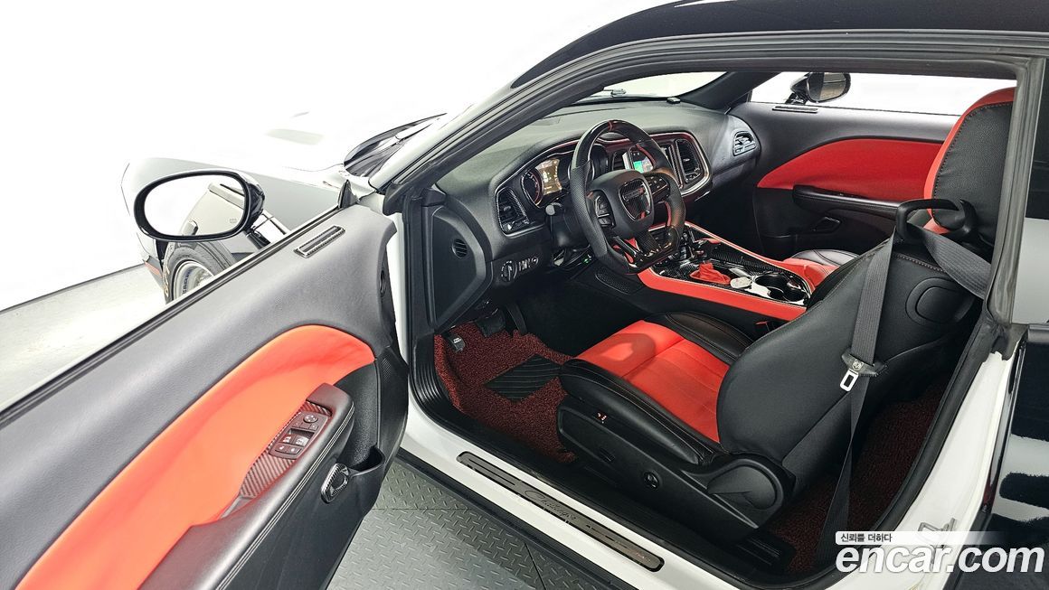 Dodge Challenger 2017