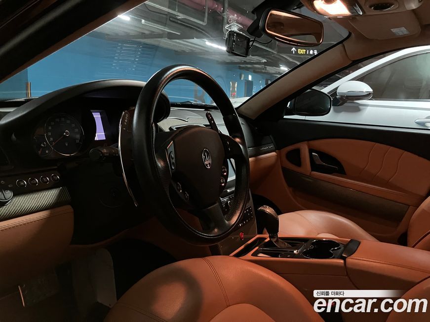 Maserati Quattroporte 2010