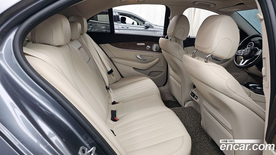 Mercedes-Benz E-Class 2020