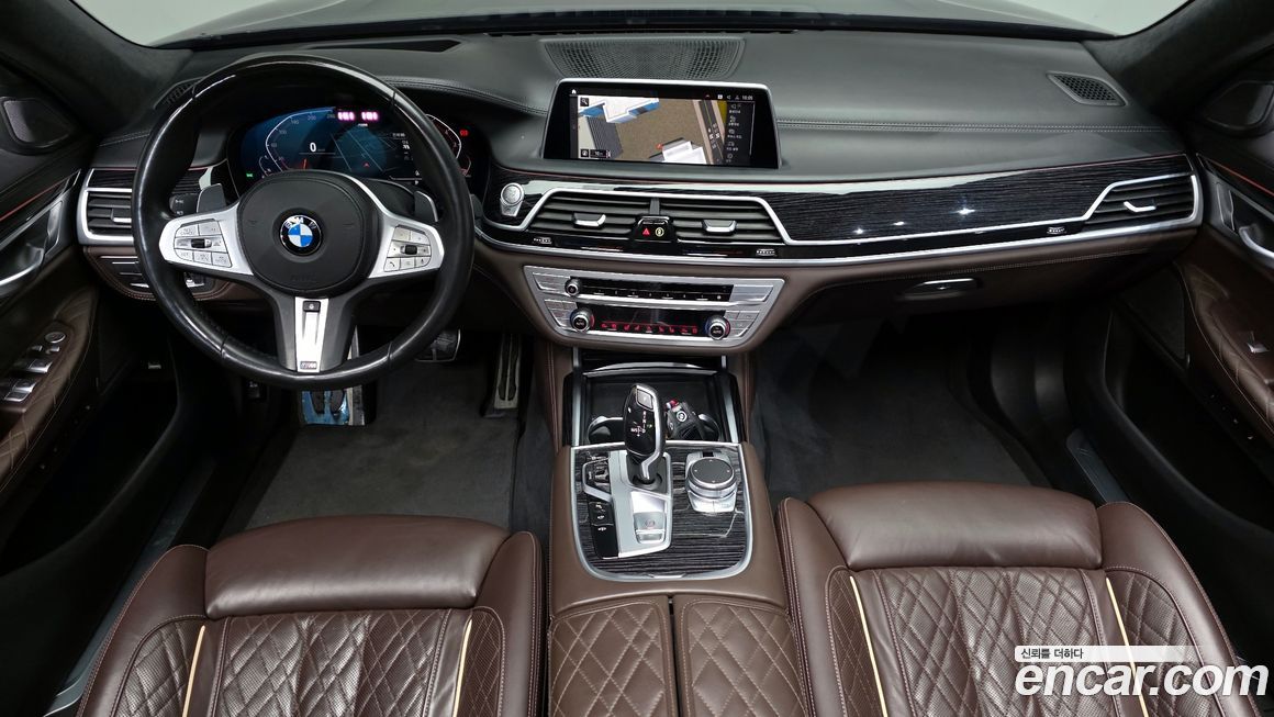 BMW 7-Series 2021