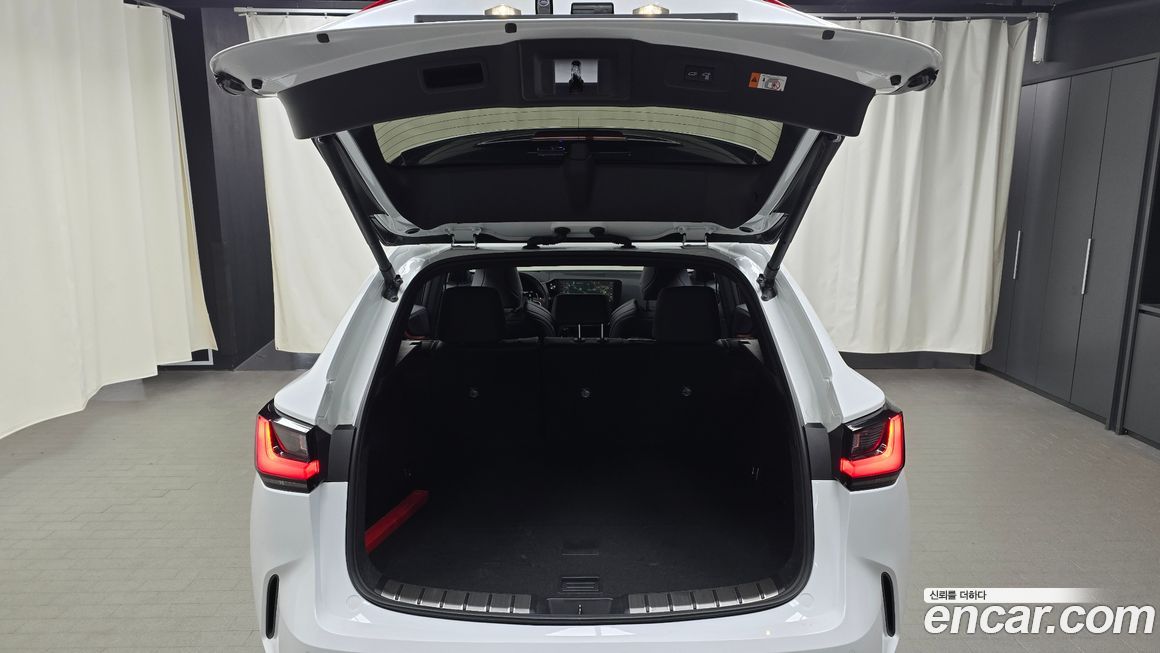 Lexus NX 2025
